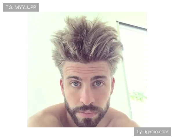 杰拉德·皮克又晒家居，我这月底工资看了只想下线